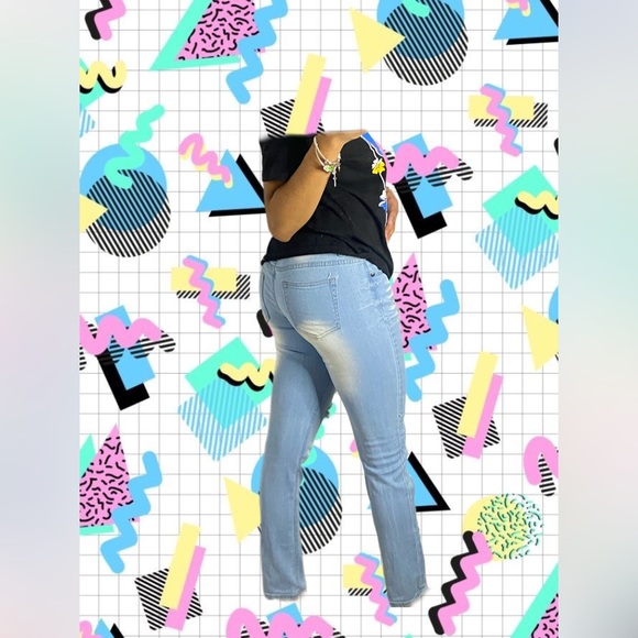 VIP Jeans - Picture 2 of 3